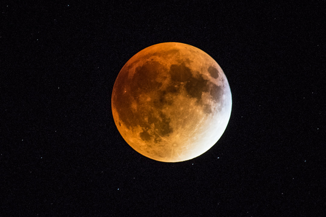 blood-moon20150927_1080px-wide.jpg